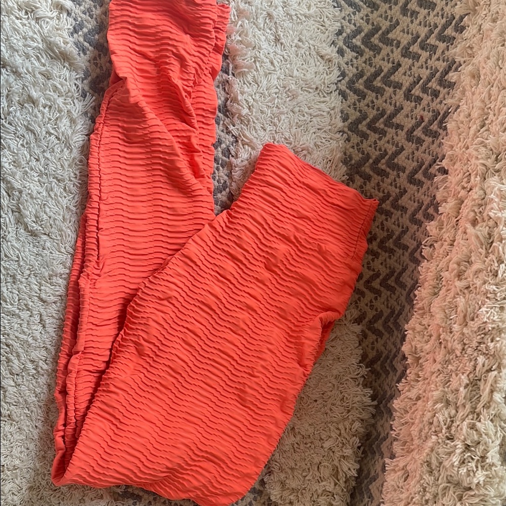Women’s Orange Textured Leggings